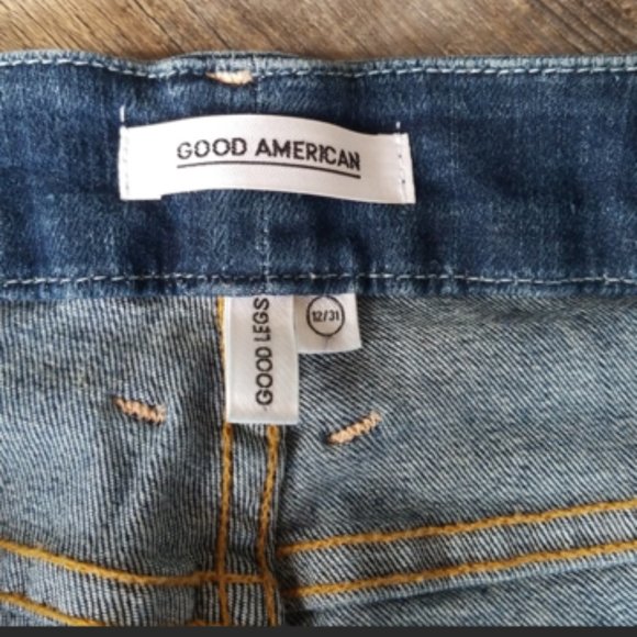 NWT GOOD AMERICAN Good Legs Skinny Jeans Sz 12/31 - Picture 3 of 4
